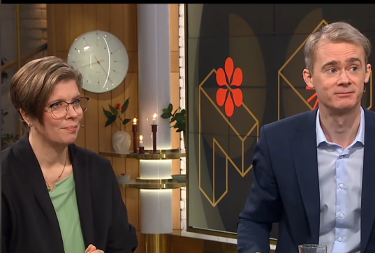 Stillbild från TV4 där Björn & Camilla Liljeqvist medverkar i studio